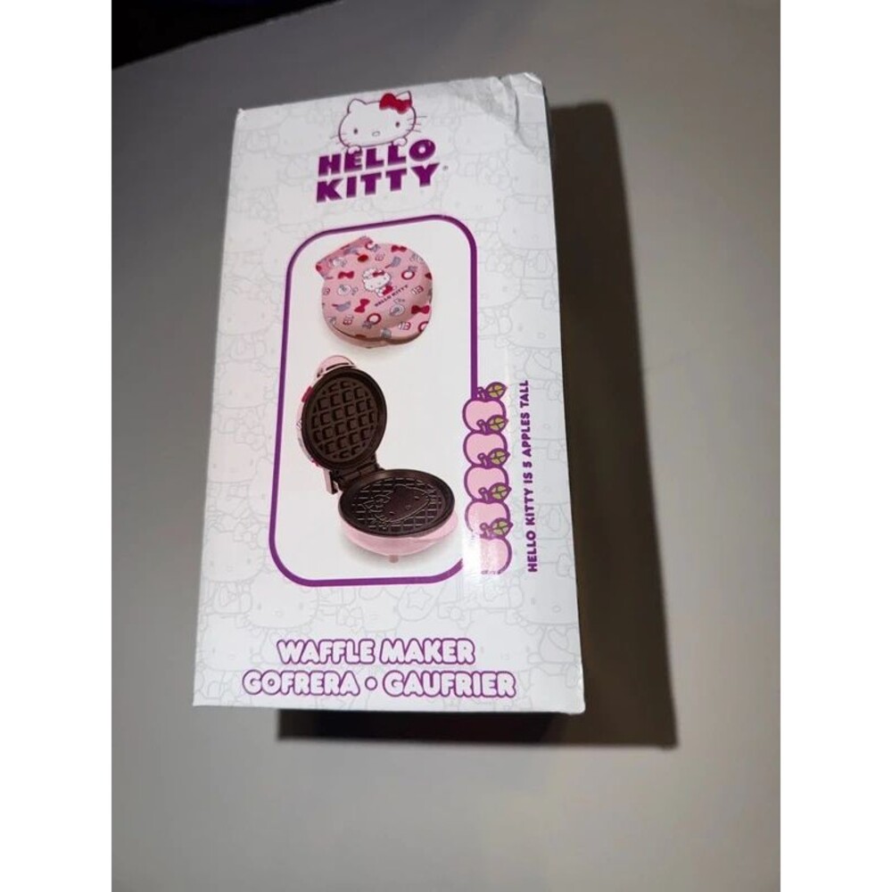 Hello Kitty waffle maker - Picture 2 of 3